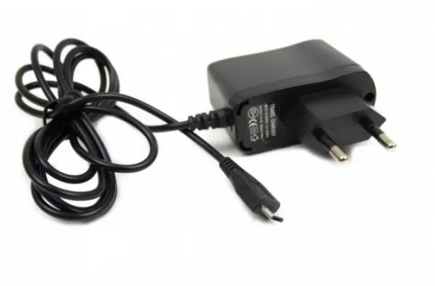 Игровая ретро приставка с двумя проводными джойстиками 8 бит 620 игр HLV GAME 620 SUPER Gray