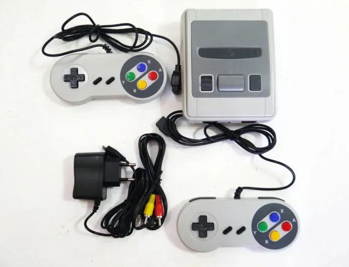 Игровая ретро приставка с двумя проводными джойстиками 8 бит 620 игр HLV GAME 620 SUPER Gray