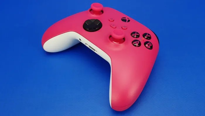 Геймпад Беспроводной Microsoft Xbox Series (QAU-00082) Deep Pink