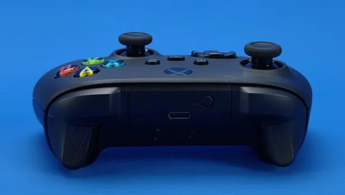 Геймпад Беспроводной Microsoft Xbox Series + Кабель USB Type-C (XOA-0010, 1V8-00002) Carbon Black Xbox Controller USB