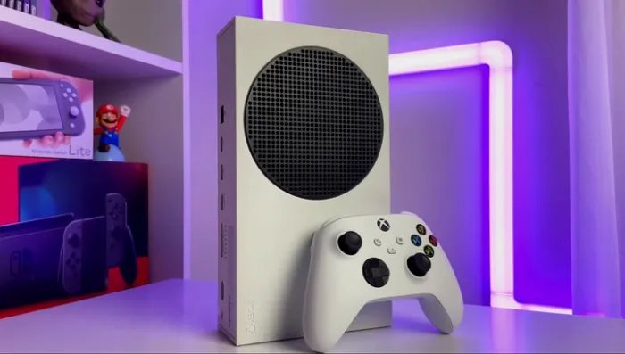 Набор Консоль Microsoft Xbox Series S 512GB White + Геймпад Беспроводной Microsoft Xbox Series Pulse Red
