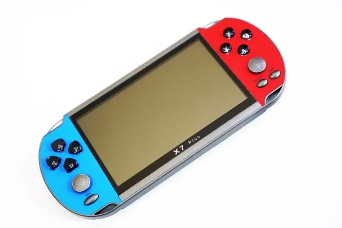 Портативная игровая ретро приставка X7 plus 8GB 9999 игр