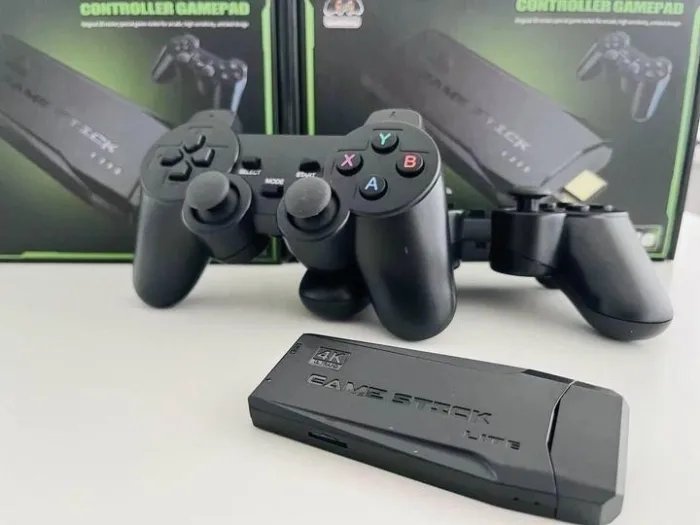 Игровая приставка беспроводная LITE GREEN HDMI 3535 игр Dendy, Sega, Аркадные игры, Game Boy, Nintendo, Atari, PlayStation 1