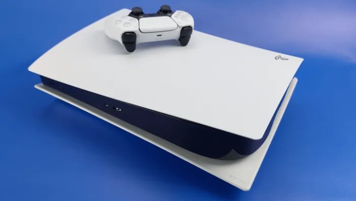 Набор Консоль Sony PlayStation 5 Blu-ray 825GB (9424390) White + Геймпад Беспроводной DualSense Volcanic Red