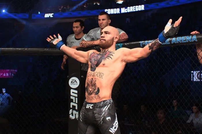 Приставка PS5 Slim с Blu-Ray приводом + доп джойстик + UFC 5