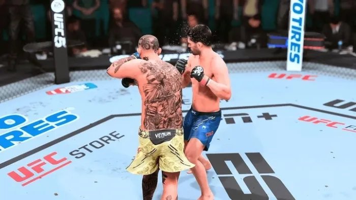 Приставка PS5 Slim с Blu-Ray приводом + доп джойстик + UFC 5