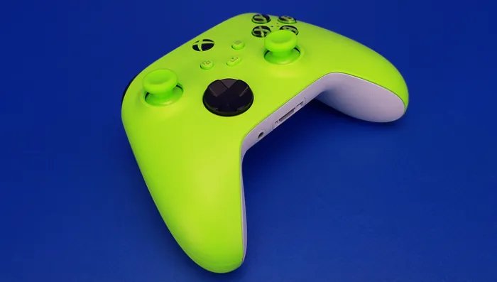 Набор Консоль Microsoft Xbox Series S 512GB (889842651386) White + Геймпад Беспроводной Controller Electric Volt